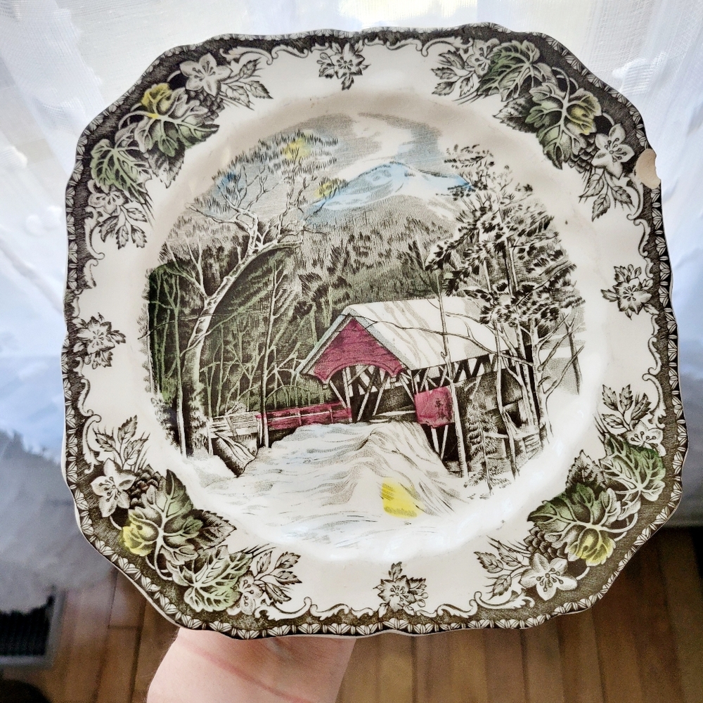 Vintage Johnson Bros "The Friendly Village" Bridge Winter Decirative Plate